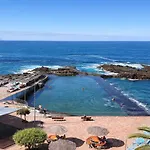 Terraza Con Vistas Al Mar Tenerife Norte Mesa Del Mar *