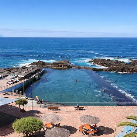Terraza Con Vistas Al Mar Tenerife Norte Mesa Del Mar *